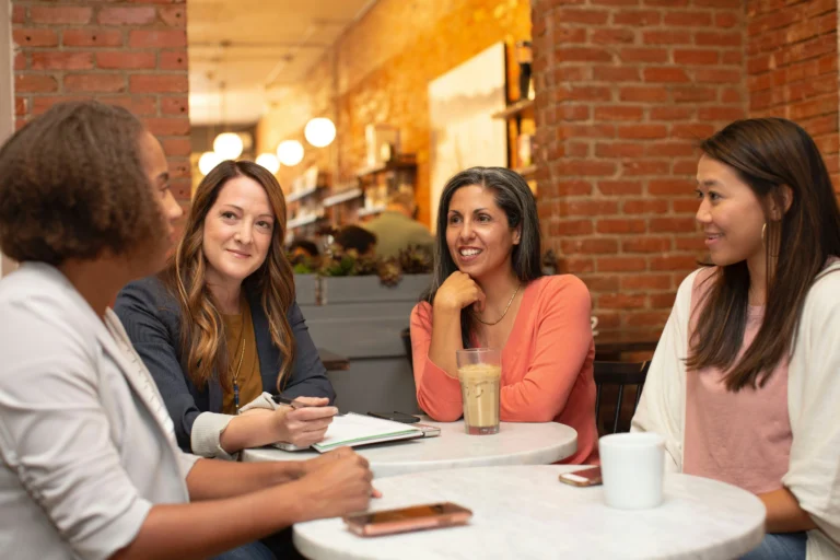 How to Handle Disagreements Calmly With Family or Friends